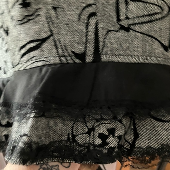 NWOT ‼️HP‼️COUPE CROPPED PRINT BLAZER SATIN AND LACE TRIM ON BOTTOM FULLY LINED - Picture 11 of 13